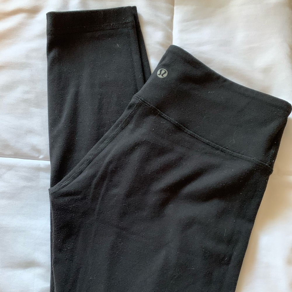 Cropped wunder under lululemon leggings